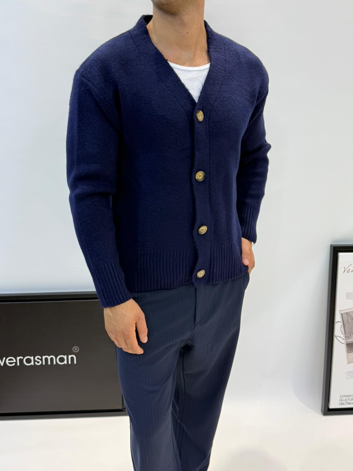 MRKCH OVERSİZE YÜN HIRKA LACİVERT